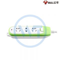 公牛 GN-W1120 3位插座/插排总控 1.8米 颜色随机